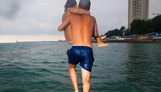 Tres exposiciones más "en vivo" en el marco del festival "Moda y estilo en la fotografía" Tres exposiciones más "en vivo" en el marco del festival "Moda y estilo en la fotografía"