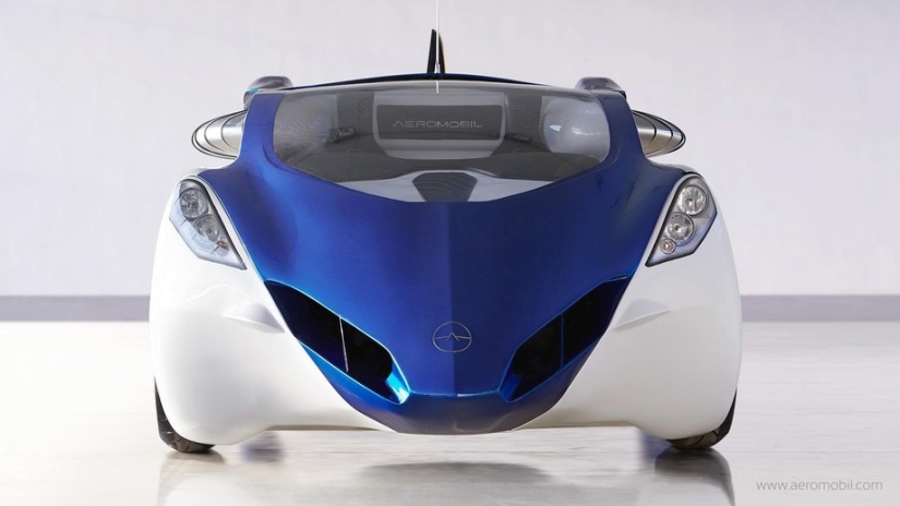 Turn the key and fly: AeroMobil 3.0 flying car