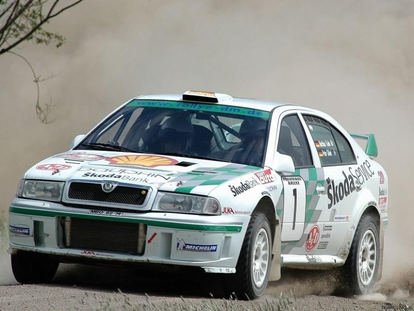 Typical mass cars in… rally!