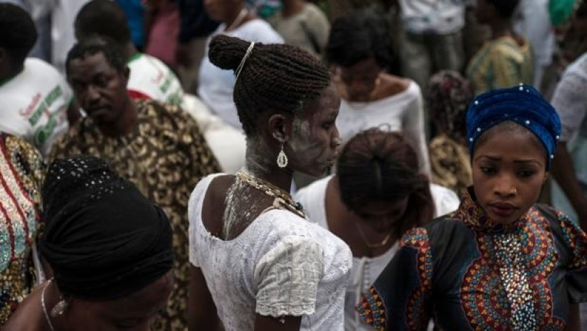 Ubang es un pueblo único en Nigeria, donde hombres y mujeres hablan diferentes idiomas