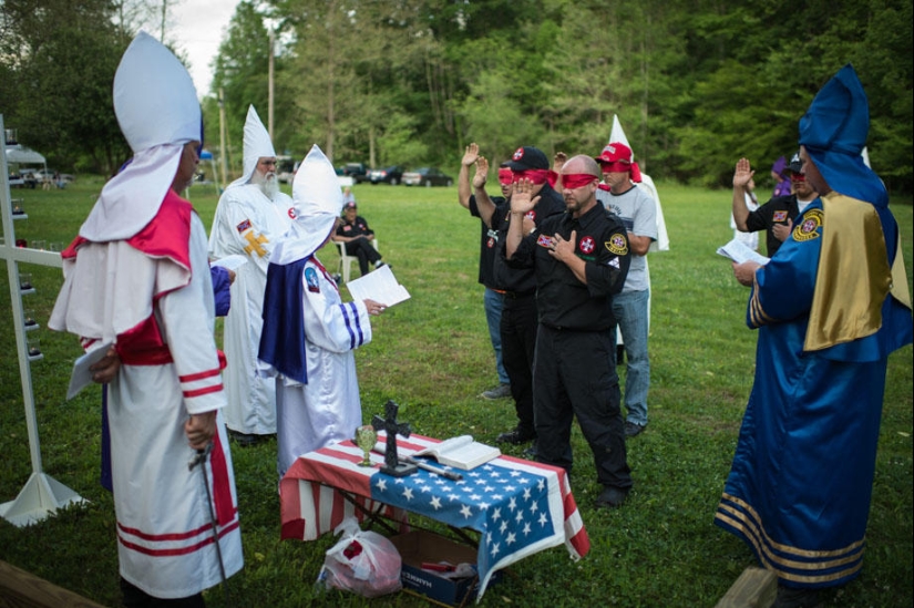 Un día en la vida del Ku Klux Klan