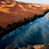 Un fabuloso oasis en el desierto africano: los lagos de Ubari