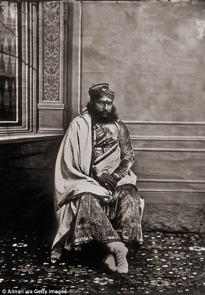 Una colección de fotografías del harén del maharajá indio que ha permanecido intacto durante más de un siglo