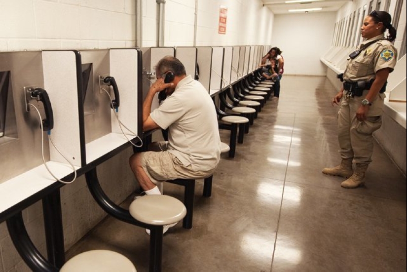 "Una hora de alegría, presos": donde tienen lugar las citas de los presos