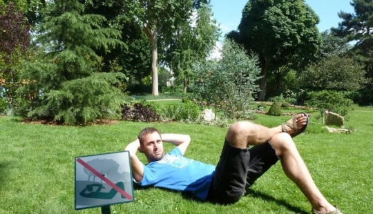 Una publicación para aquellos que al menos una vez en su vida violaron reglas estúpidas.