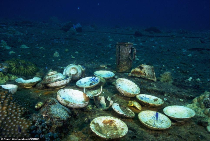 Underwater graveyard of ships
