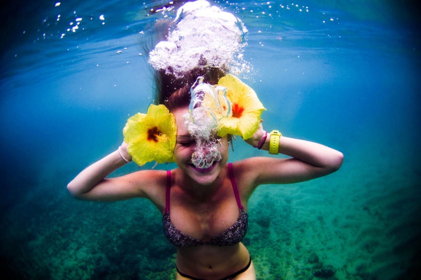Underwater with Mika Kamara