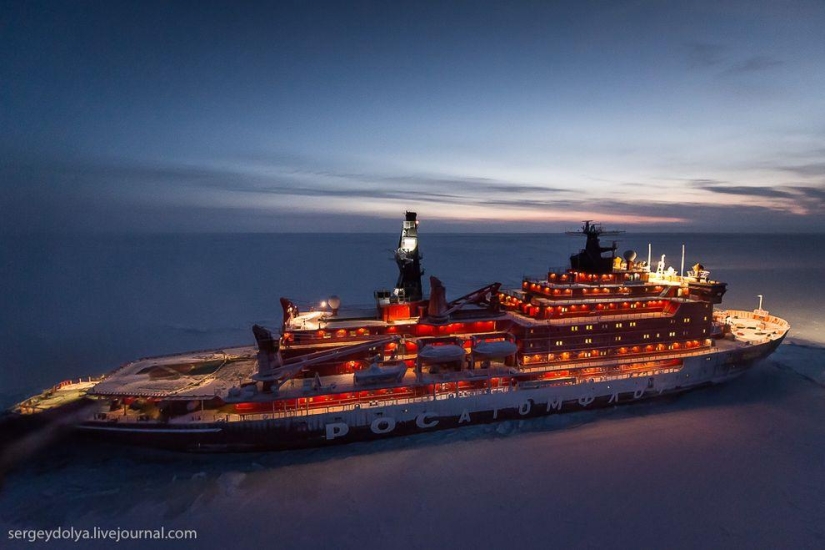 Unique photos of the icebreaker from the air at the Pole during the polar night