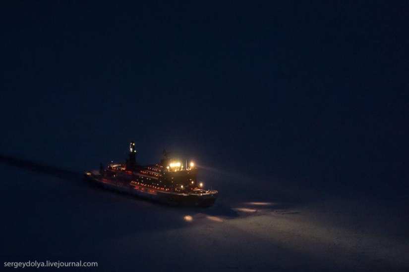 Unique photos of the icebreaker from the air at the Pole during the polar night