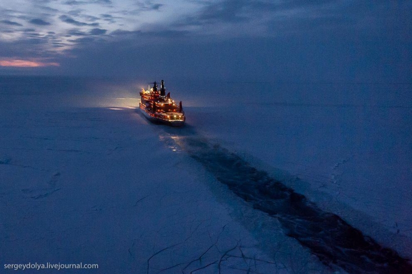 Unique photos of the icebreaker from the air at the Pole during the polar night