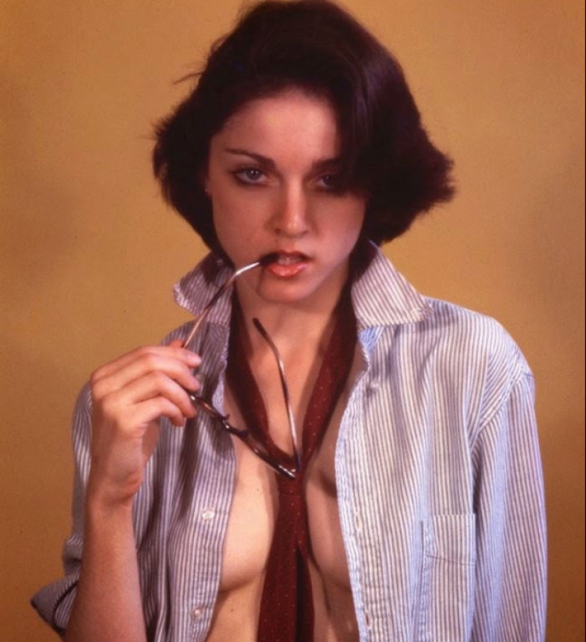 Unknown footage from a candid photo shoot 18-year-old Madonna