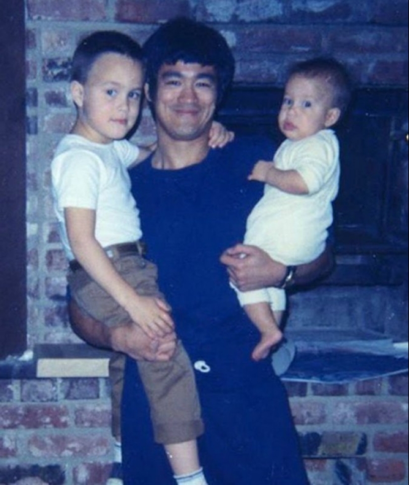 Unknown photos of Bruce Lee from the family archive