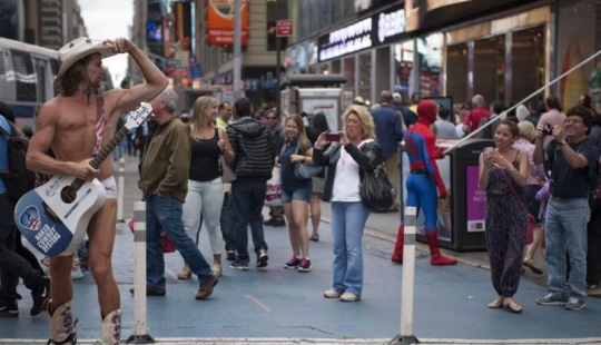 Vaquero desnudo de Times Square