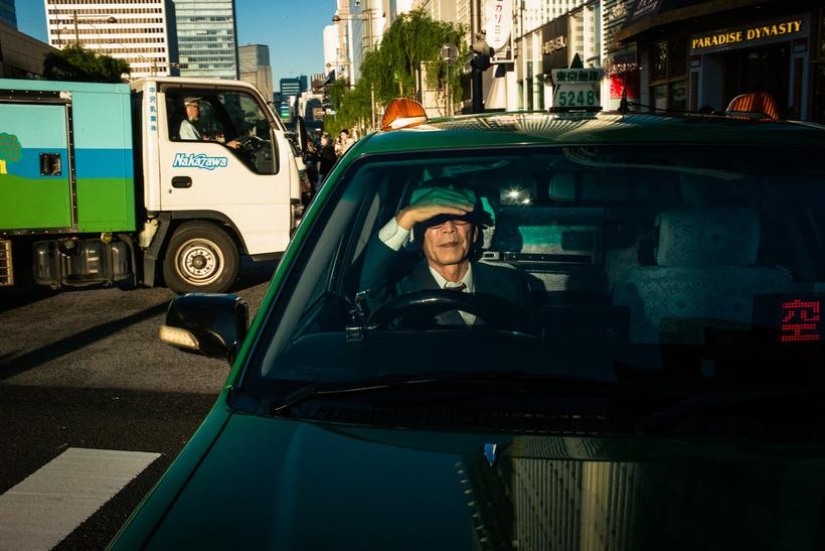 Ver lo increíble en lo ordinario: cuál es el secreto de las maravillosas fotos callejeras de Shin Noguchi