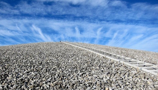 Vertedero de residuos nucleares se ha convertido en una atracción turística