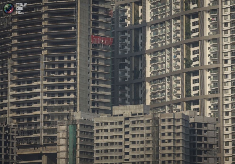 Vidas de hormigueros: Edificios residenciales de Mumbai