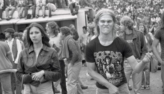 Vieja escuela: cómo los fans de los Stones rockearon en los años 70 Vieja escuela: cómo los fans de los Stones rockearon en los años 70