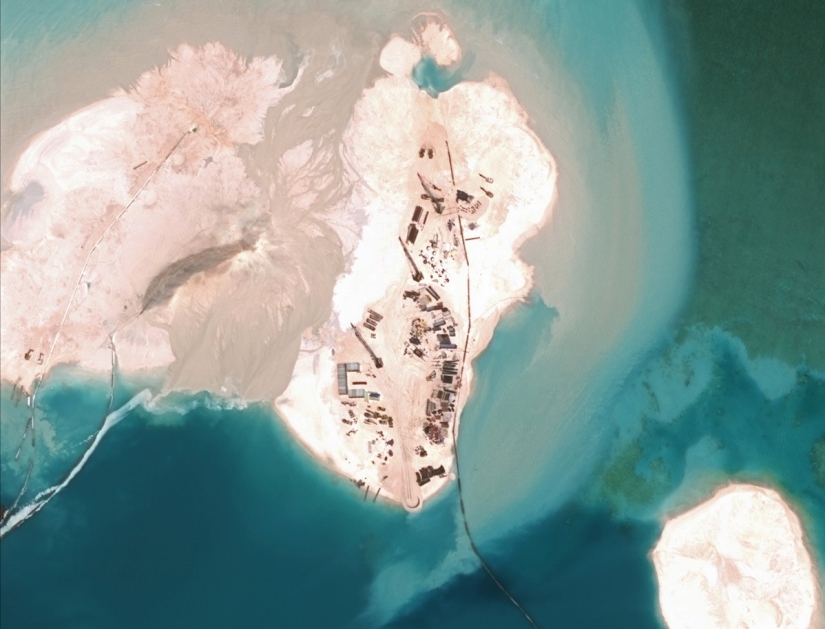 Vista desde el cielo: cómo los chinos están construyendo islas en el territorio en disputa