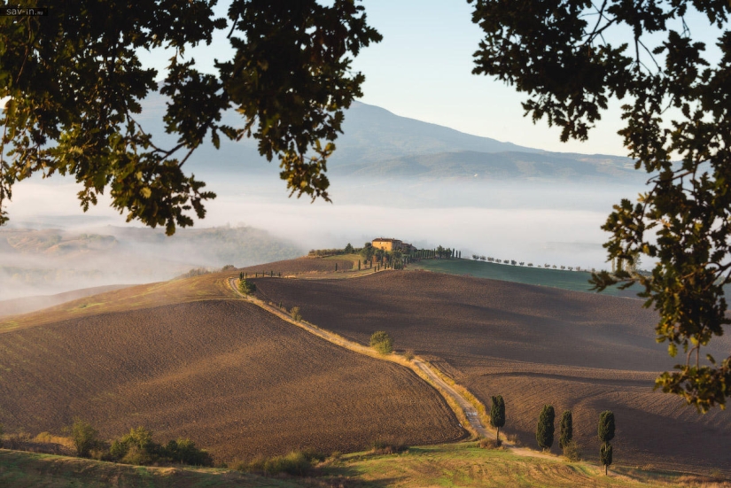 Warm autumn in Tuscany