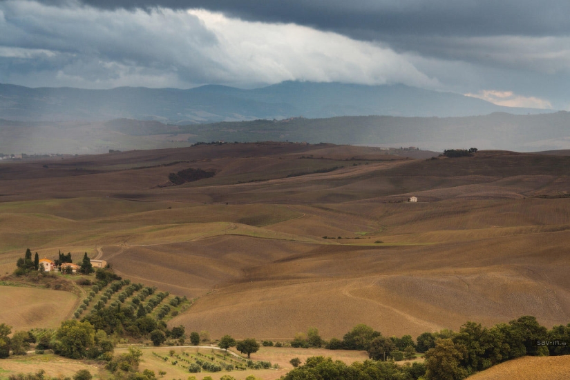 Warm autumn in Tuscany