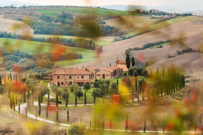 Warm autumn in Tuscany