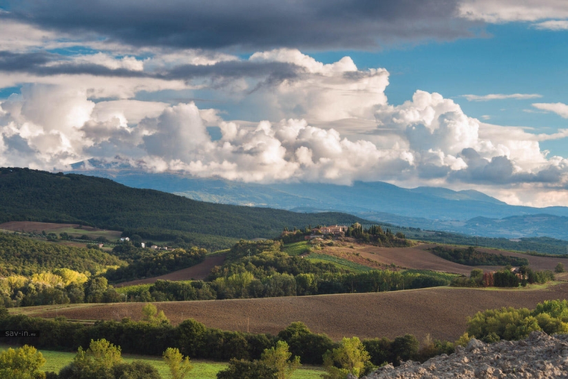 Warm autumn in Tuscany