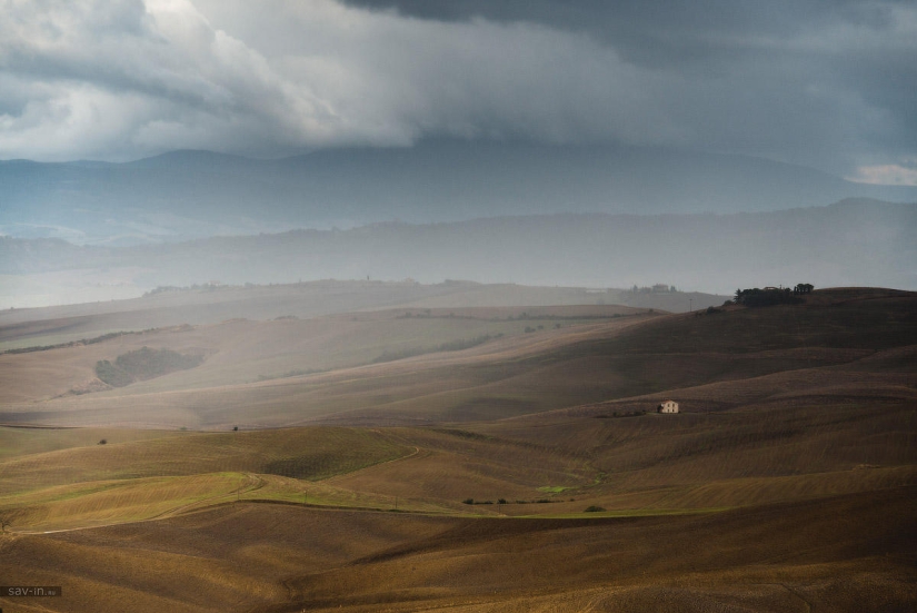 Warm autumn in Tuscany