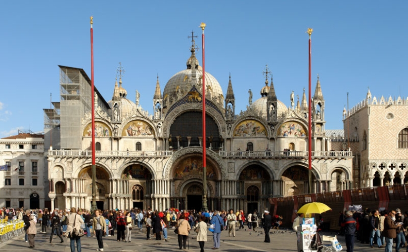 "We will shoot anyone who shouts 'Allahu Akbar' at San Marco." The Mayor of Venice is determined