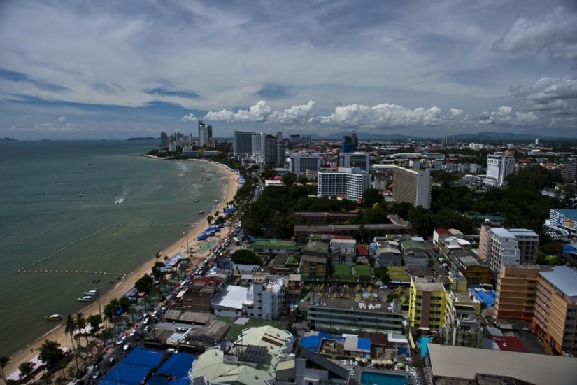 What apartment can you buy in Thailand for 4 million rubles