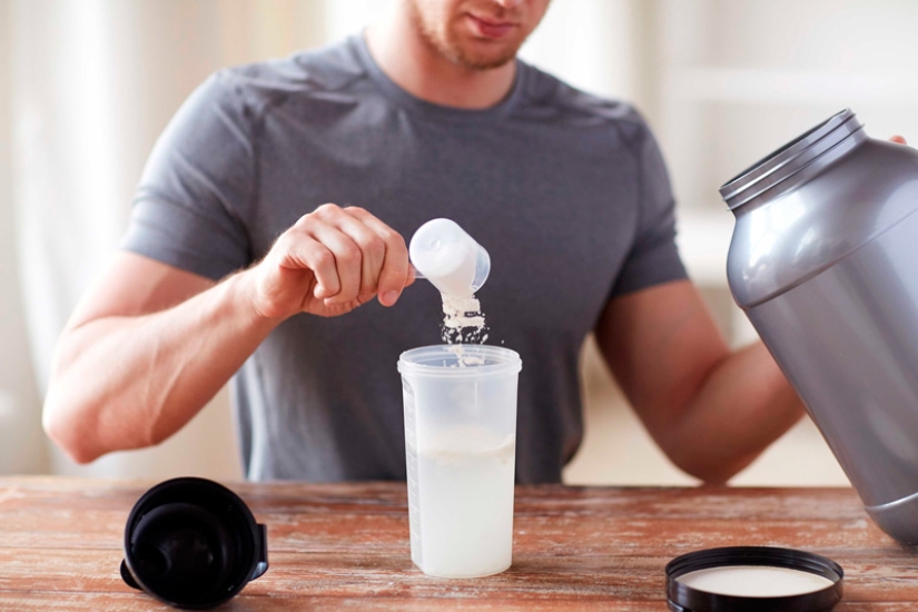 What are powdered proteins made of and which one is more effective