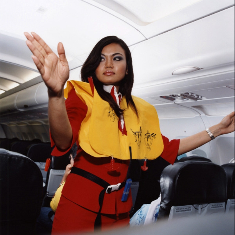 What do the working days of flight attendants look like