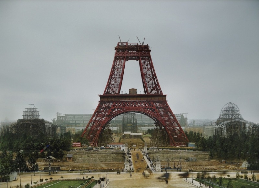 What the world&#39;s most famous landmarks looked like in the beginning
