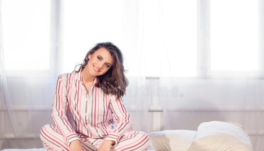 What to sleep in? How the right choice of pajamas affects sleep and health
