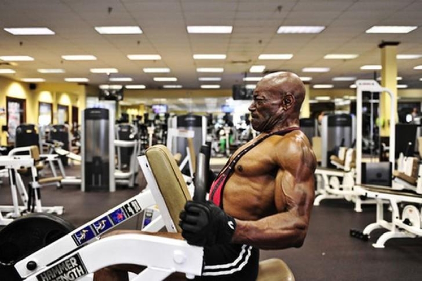 When there is no time to grow old - bodybuilder Sam Bryant