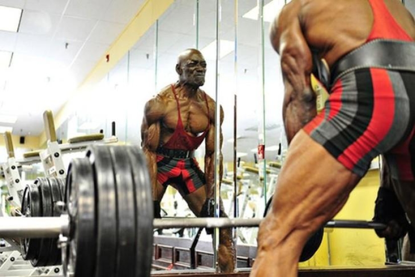 When there is no time to grow old - bodybuilder Sam Bryant