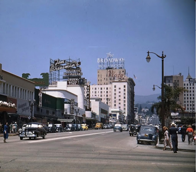 While the USSR was at war with the fascists: color photos of peaceful Los Angeles during World War II and after