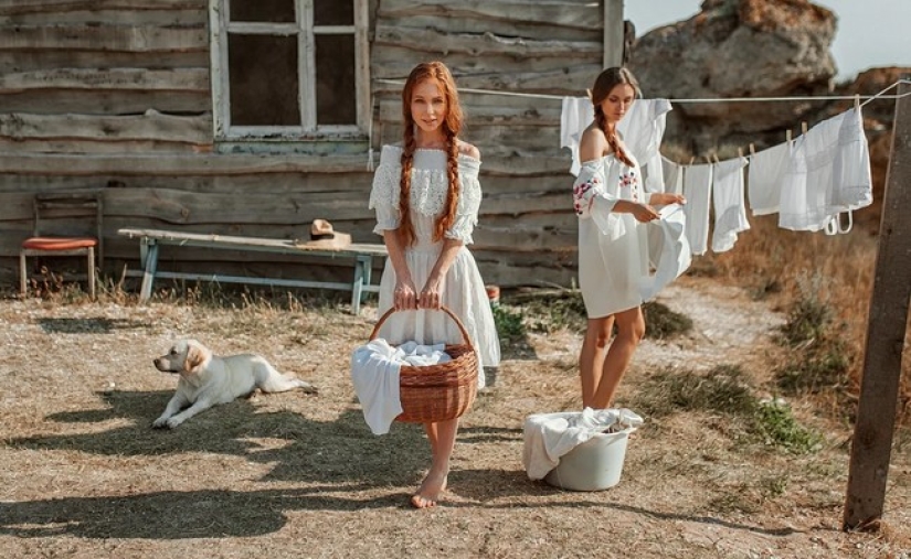 Who are the hay girls and what tasks did they perform in the estates of serf Russia
