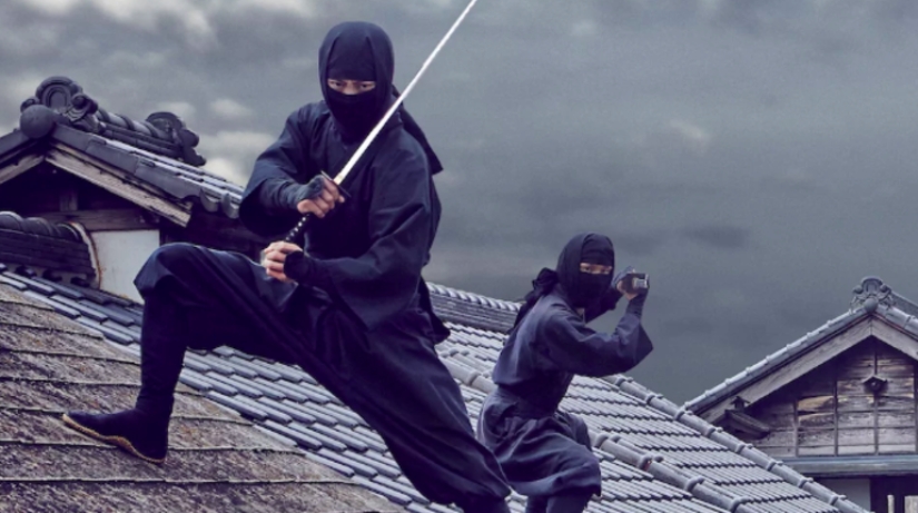 Who is cooler: our Cossacks or Japanese ninjas?
