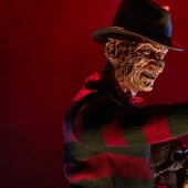 Why did Freddy Krueger wear a red-and-green striped sweater?