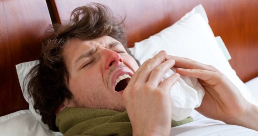 Why don't people sneeze in their sleep