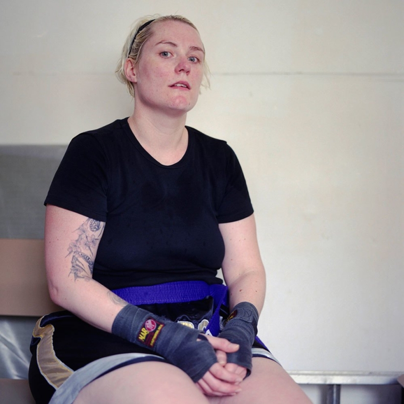 &quot;Women with fists&quot;: Kickboxers after the fight