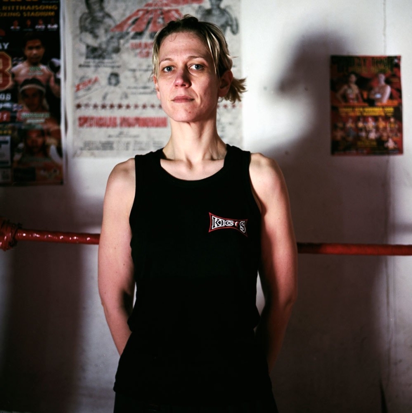 &quot;Women with fists&quot;: Kickboxers after the fight