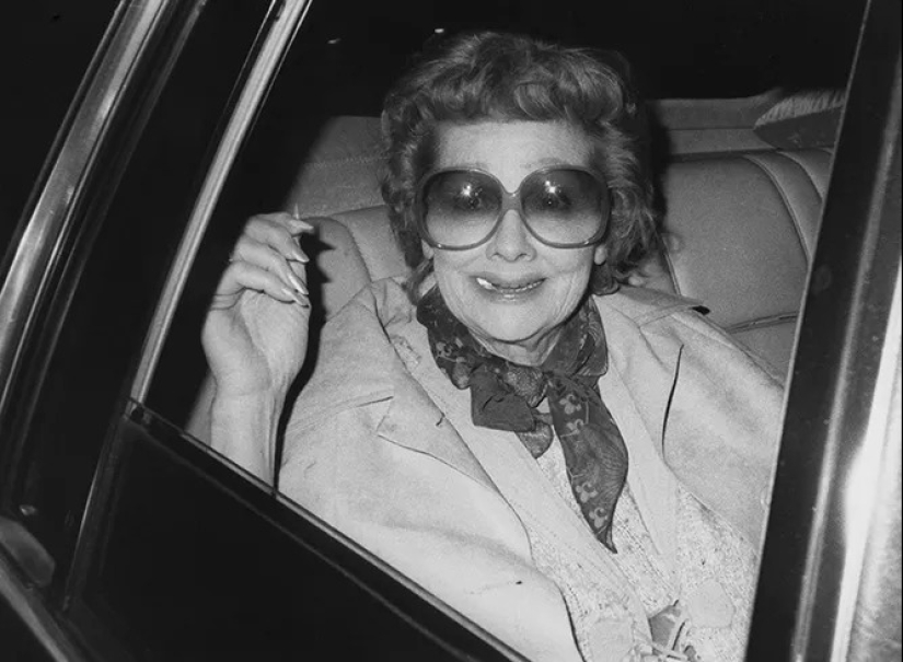 "You can't love on the phone": the dramatic fate of comedian Lucille Ball