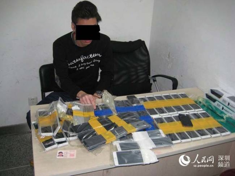 You won&#39;t believe what this Chinese man tried to smuggle across the border!