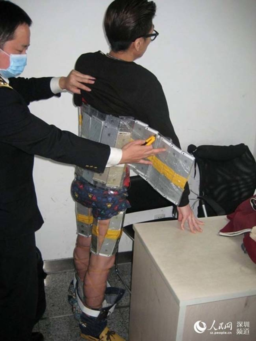 You won&#39;t believe what this Chinese man tried to smuggle across the border!