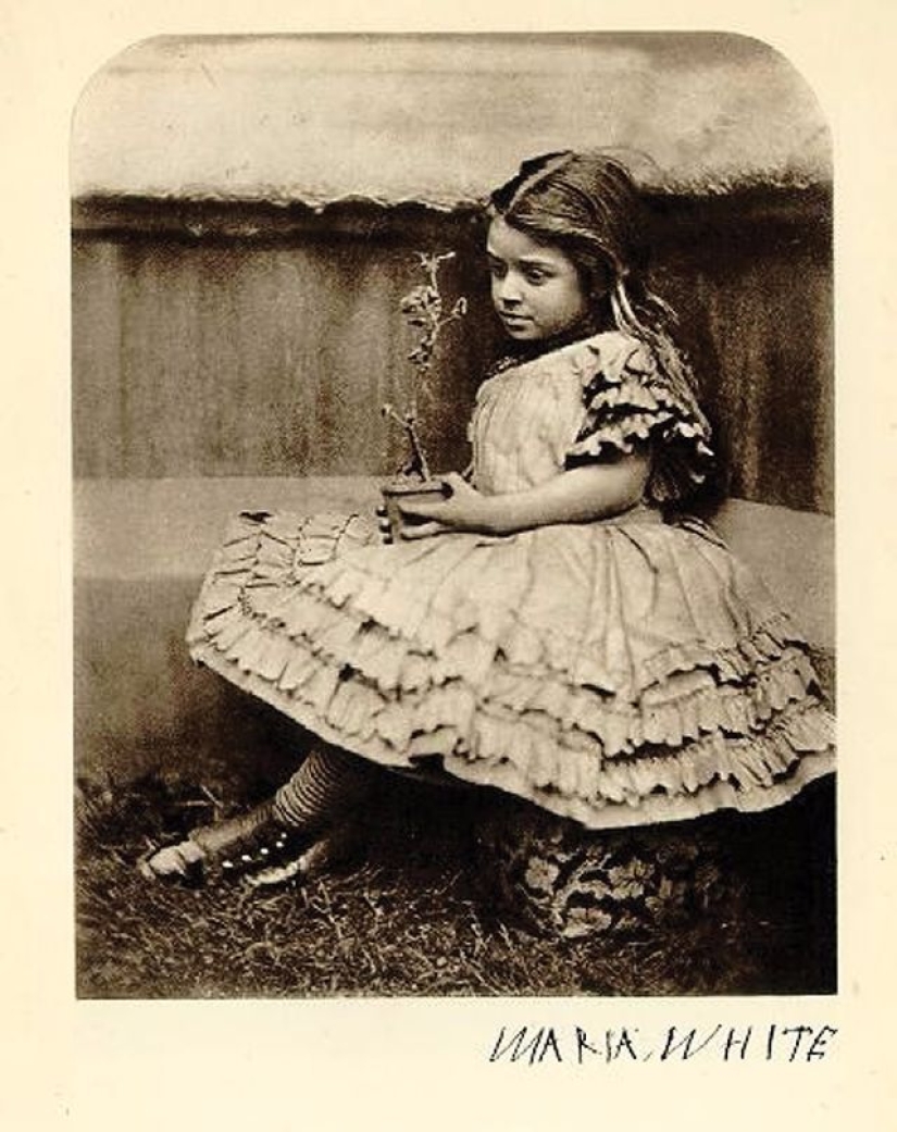 Young Alice: portraits of children by Lewis Carroll