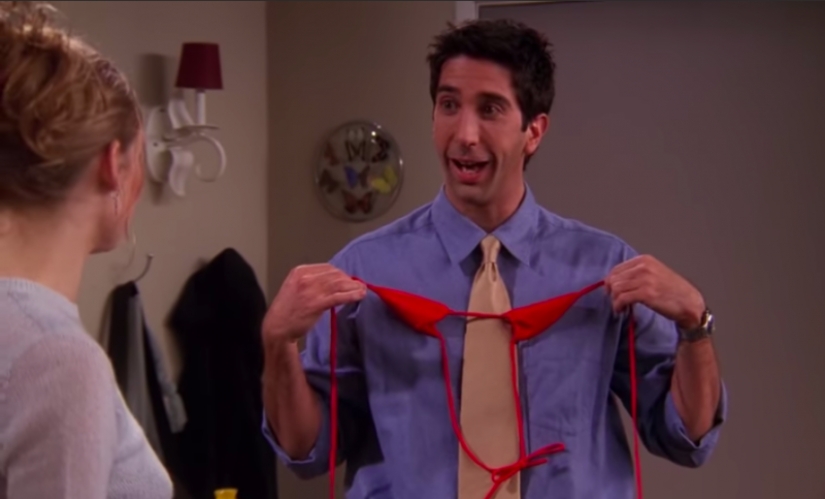 10 antics of Ross from "Friends" that prove that he is still an asshole