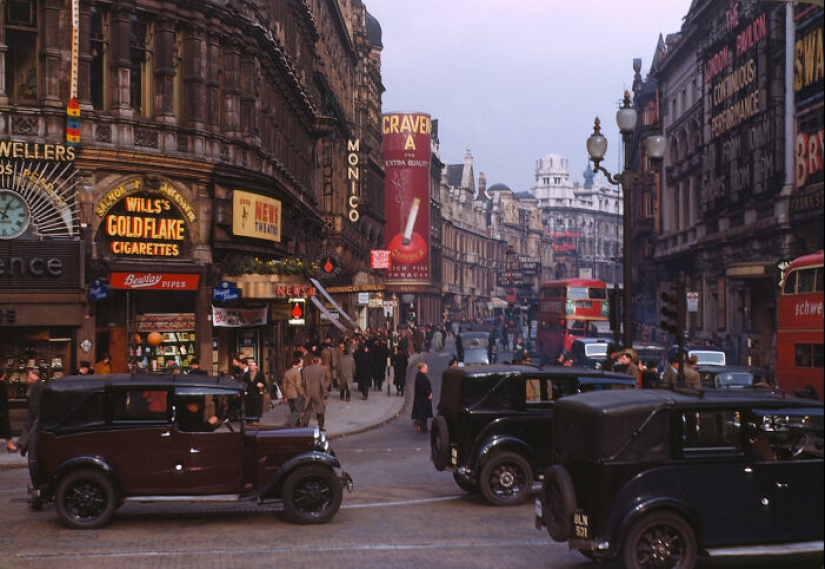 10 Color Photos Photographers Took 100 Years Ago That Still Mesmerize Us Today