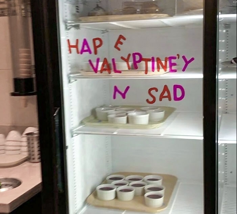 10 Designers Who Messed Up Real Bad On Valentine’s Day