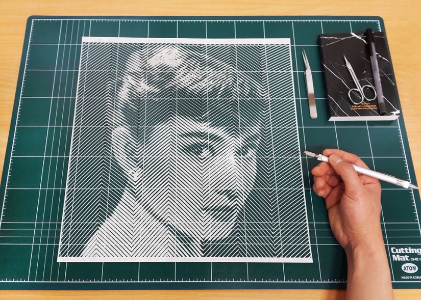 10 geniuses who cut amazing masterpieces out of paper